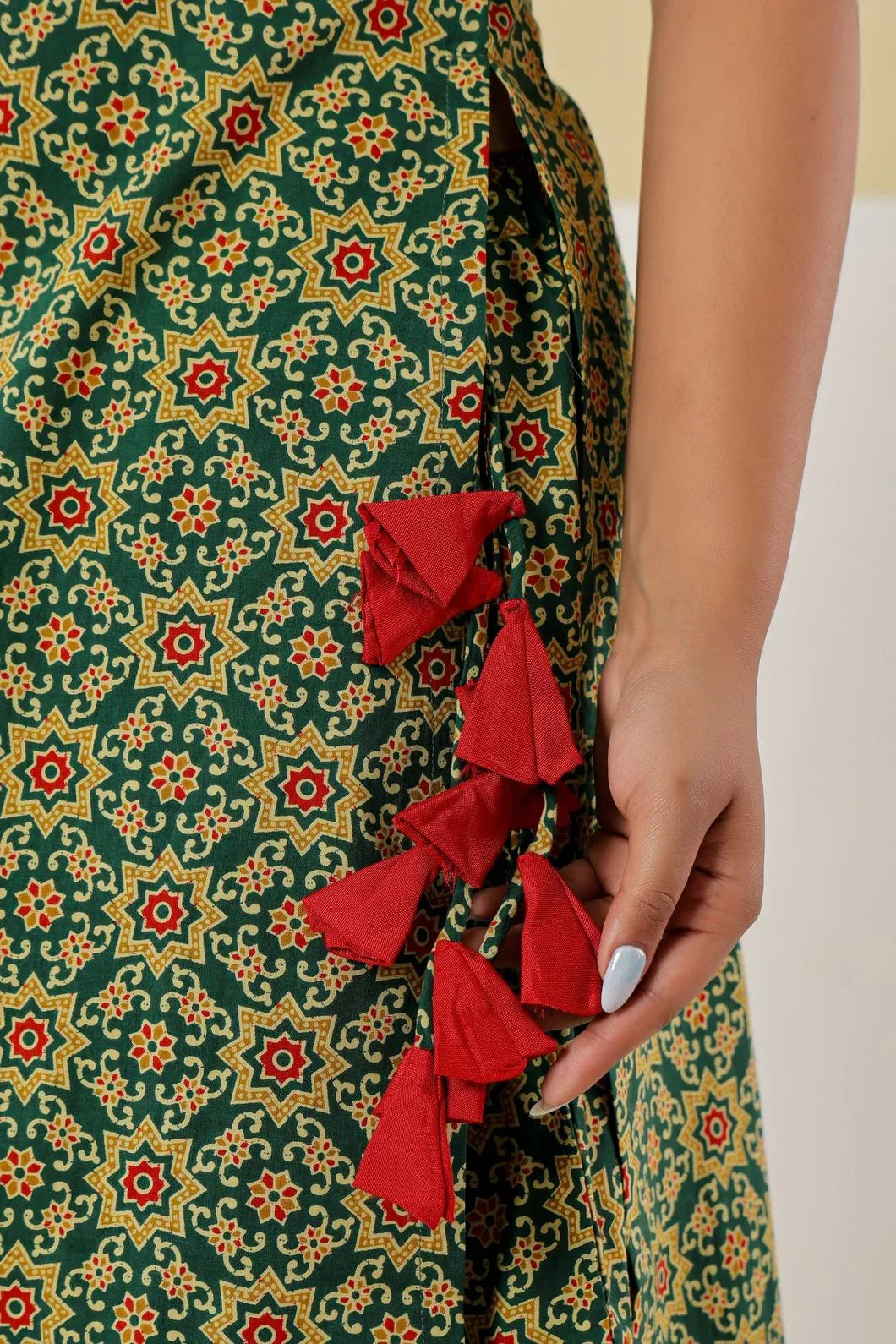 9L3A8172_5f9d1a50-5992-42c6-9e57-eeb7023ec872 - YAVASTRAH