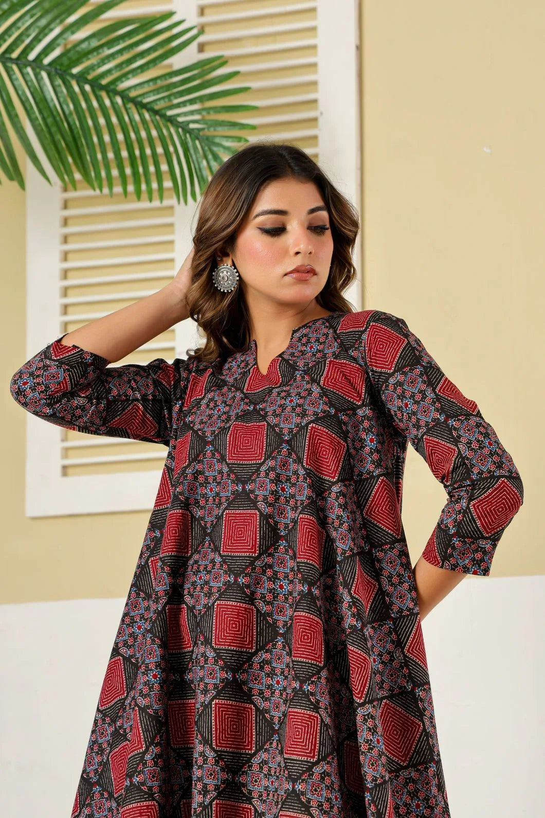 9L3A8236_da2de3e4-d562-497c-ba46-ddb2364228d4 - YAVASTRAH