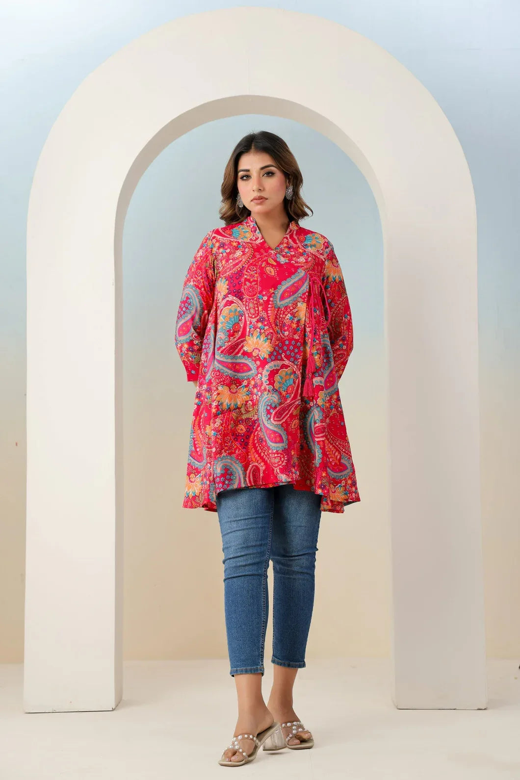 Close-up of paisley print detail on rani pink angrakha kurti - YAVASTRAH
