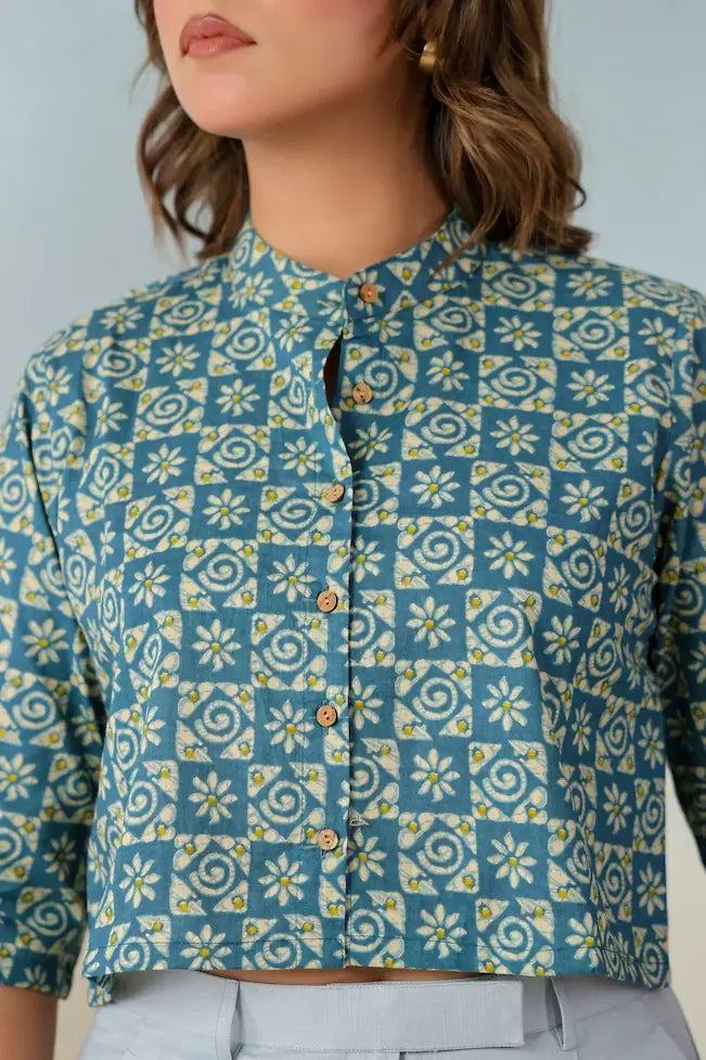 Close-up of teal blue crop top neckline and mandarin collar detail - YAVASTRAH