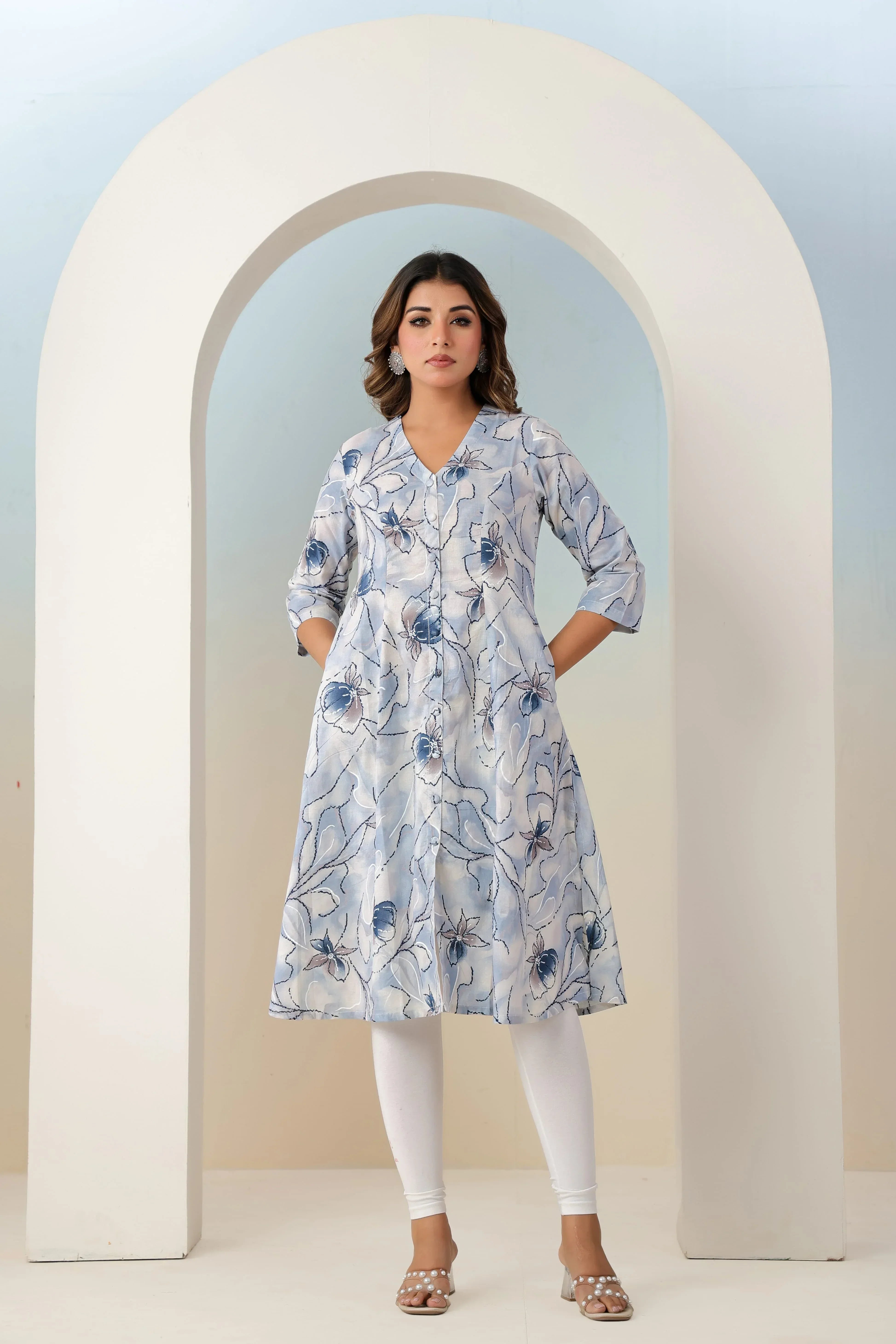 9L3A8349_2ade6d0c-d9e0-492a-aae9-5ba3303cb381 - YAVASTRAH